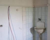 Garázsban található vízkiállás